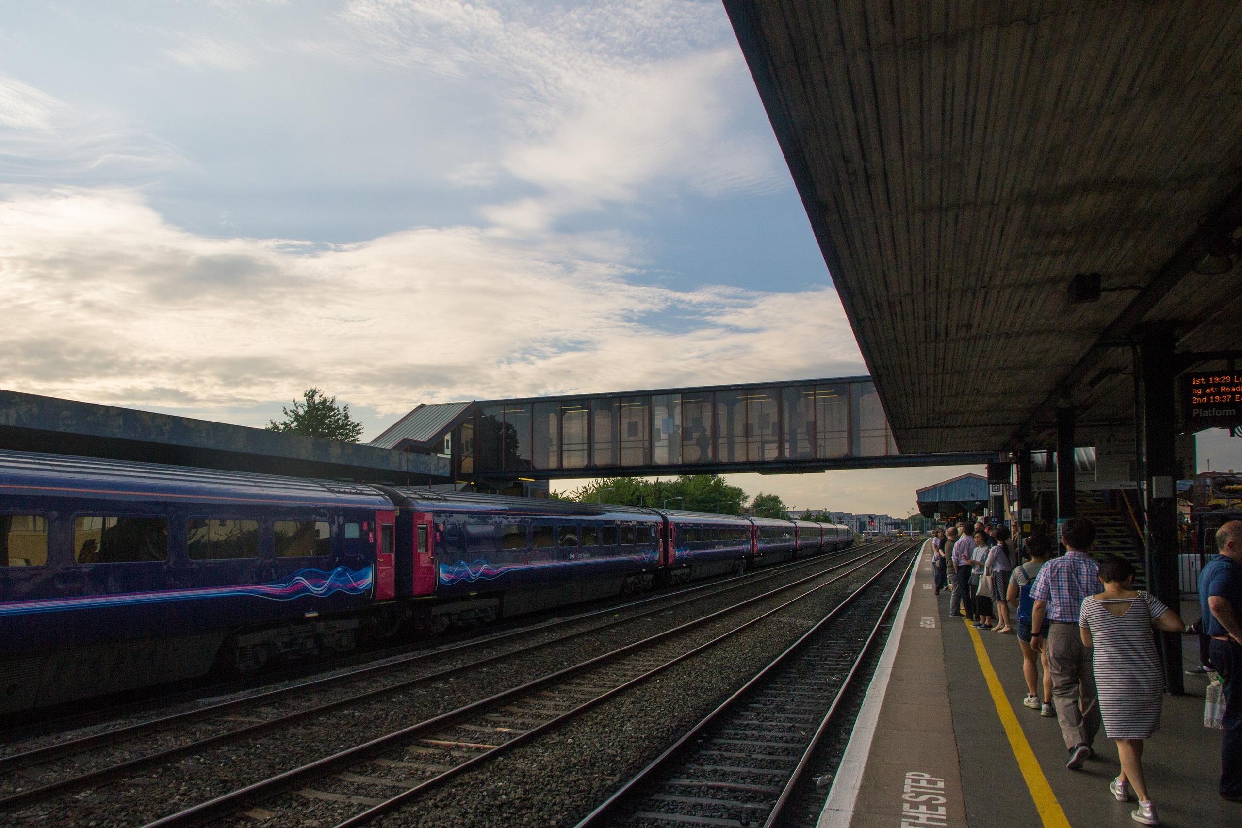 Oxford Railway Station - panoramio.jpg